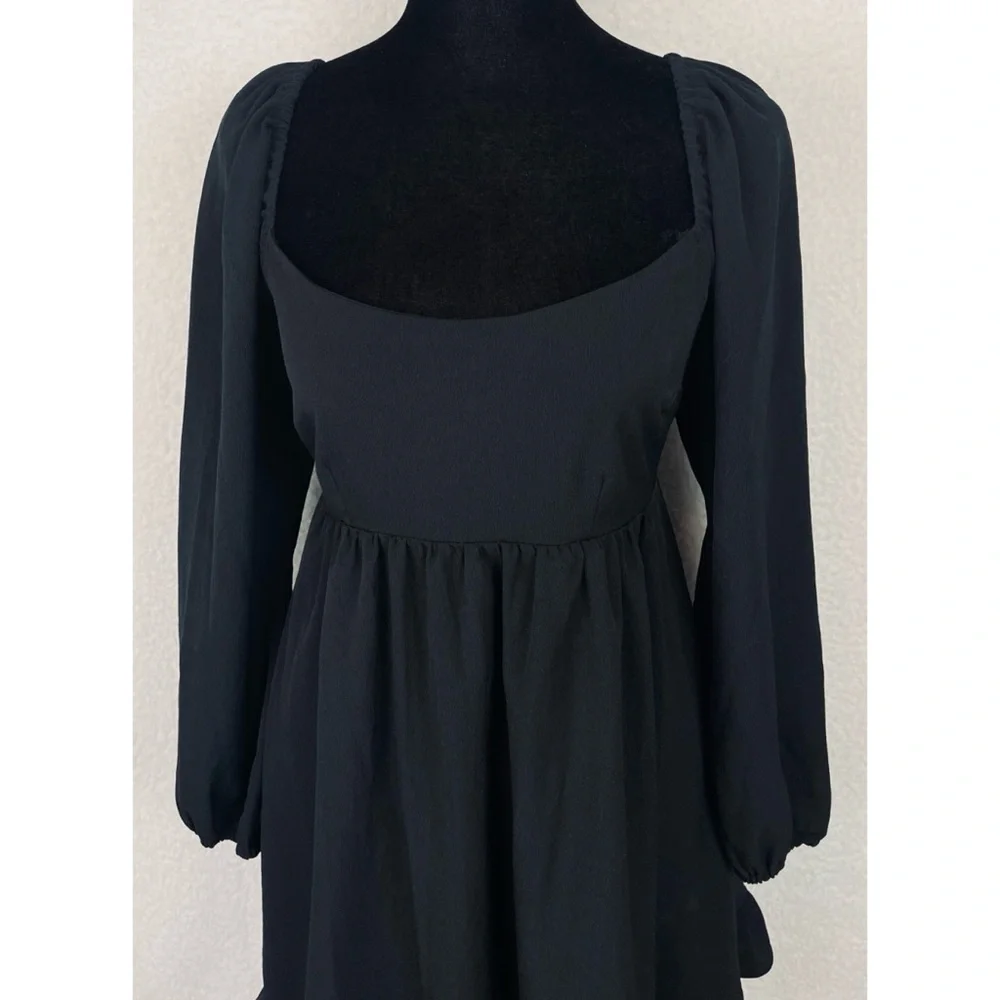 ABERCROMBIE & FITCH • Black Ruffle-Trim Long Sleeve Babydoll Mini Dress, SP - Picture 3 of 16